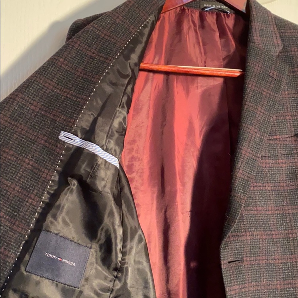 Tommy Hilfiger Jacket - Picture 2 of 4